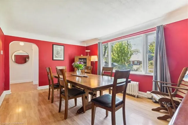 Additional property image - 2076 Churchill Ave