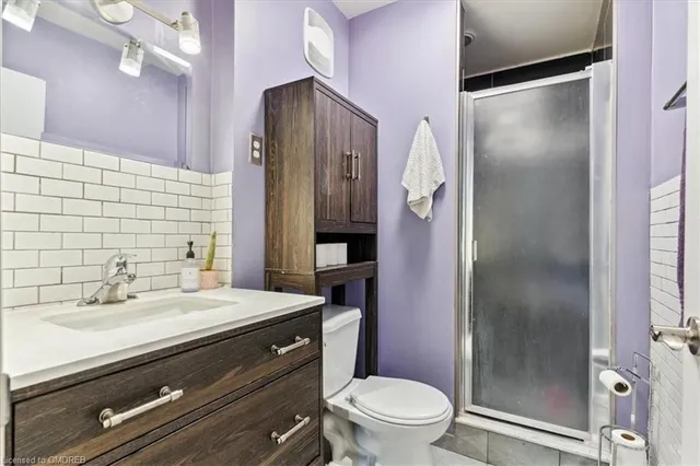 Additional property image - 2076 Churchill Ave
