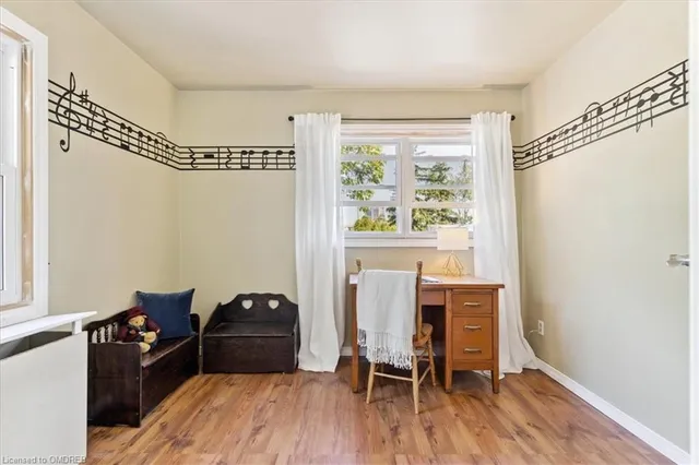 Additional property image - 2076 Churchill Ave