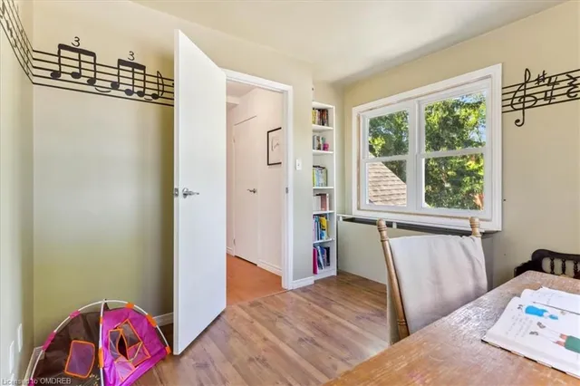 Additional property image - 2076 Churchill Ave