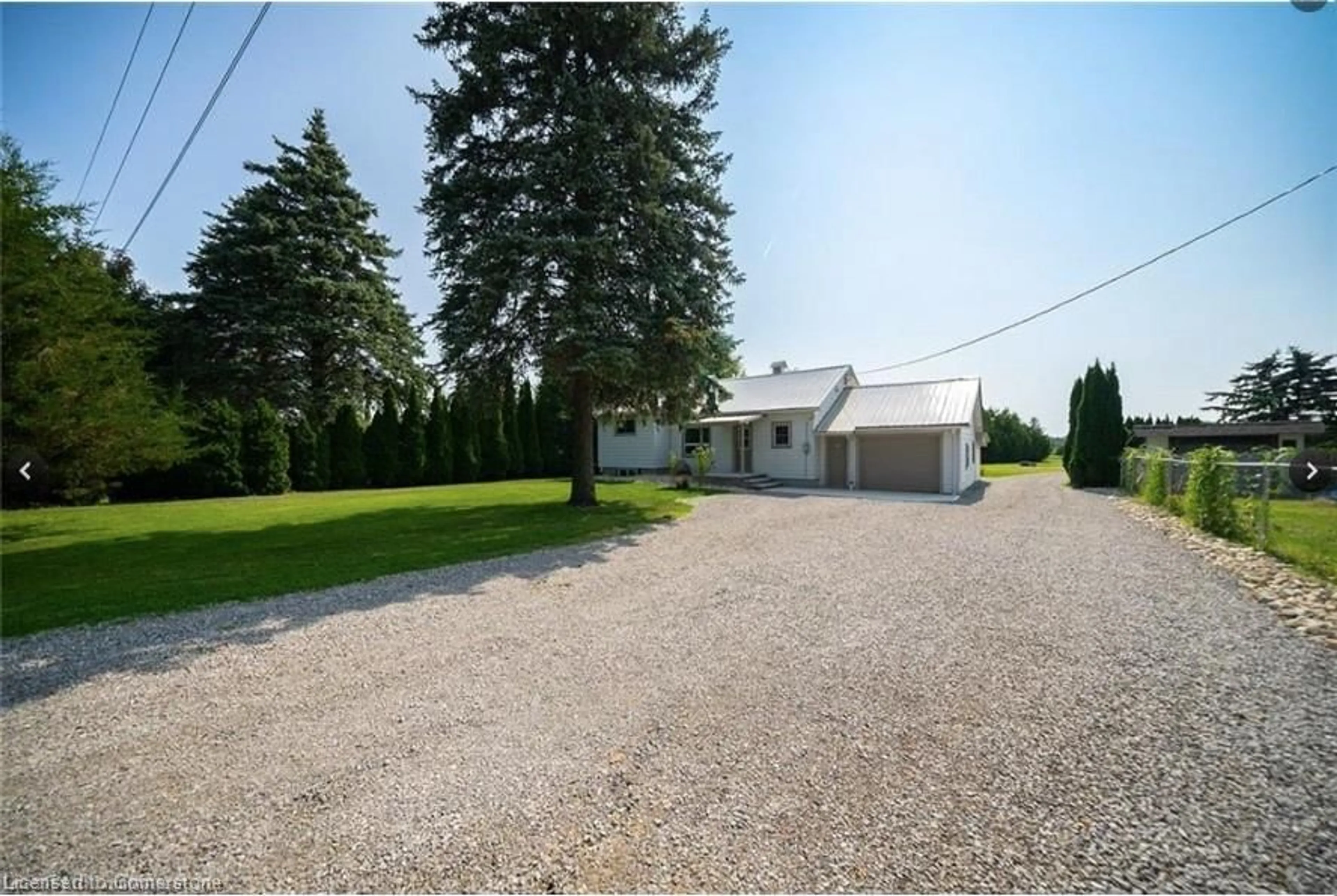 Frontside or backside of a home, cottage for 308 2nd Concession Rd, Tillsonburg Ontario N4G 4G9