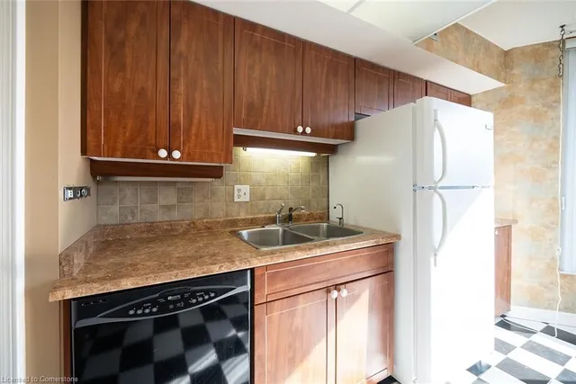 Additional property image - 49 Robinson St Unit 801