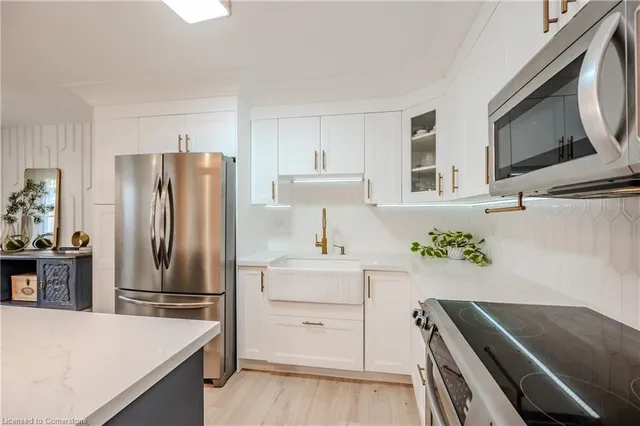 Additional property image - 223 Pioneer Dr Unit G52