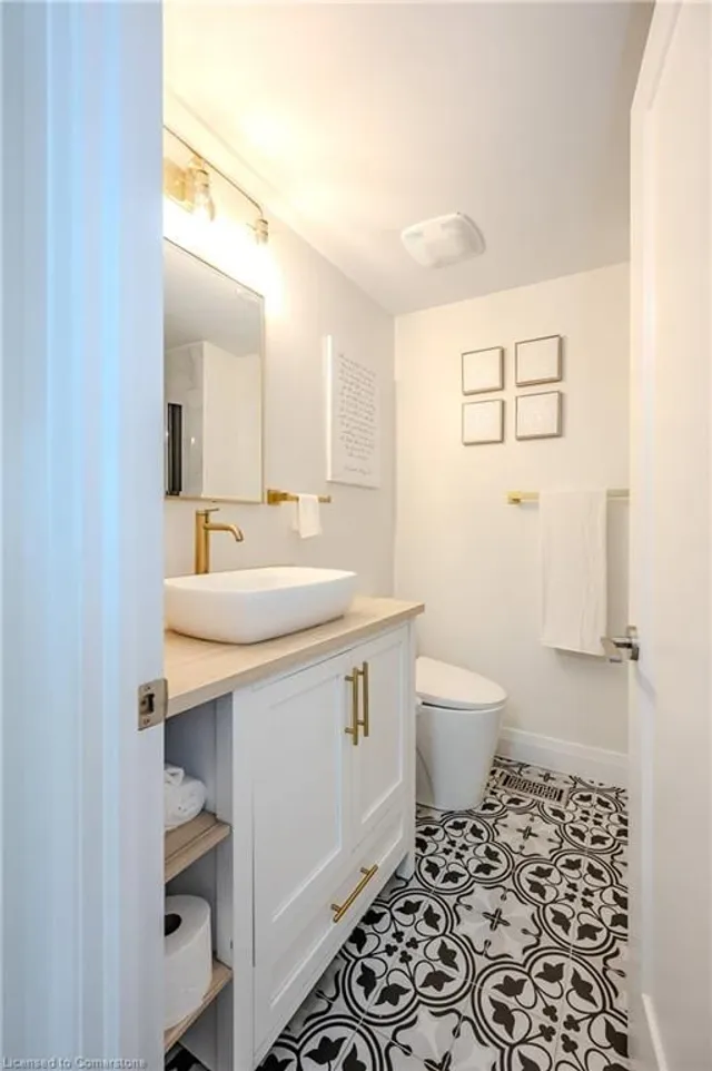 Additional property image - 223 Pioneer Dr Unit G52