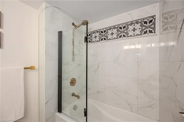 Additional property image - 223 Pioneer Dr Unit G52