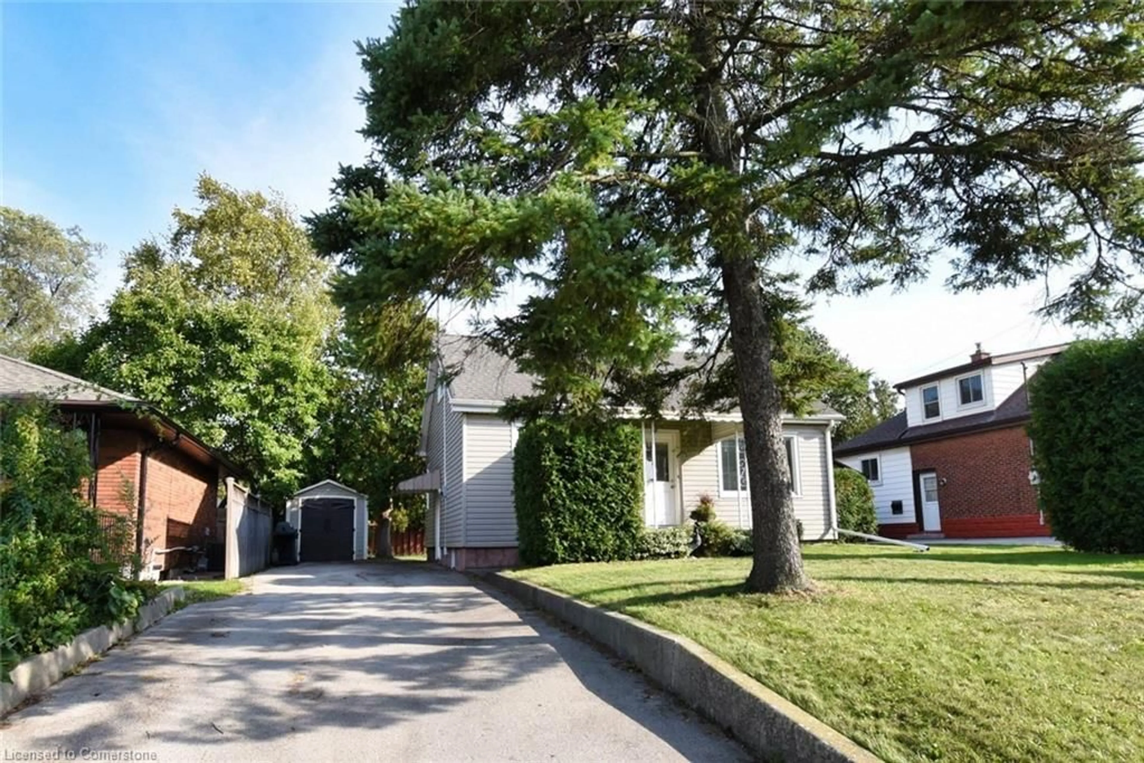 Frontside or backside of a home, the street view for 243 West 19th St, Hamilton Ontario L9C 4J3