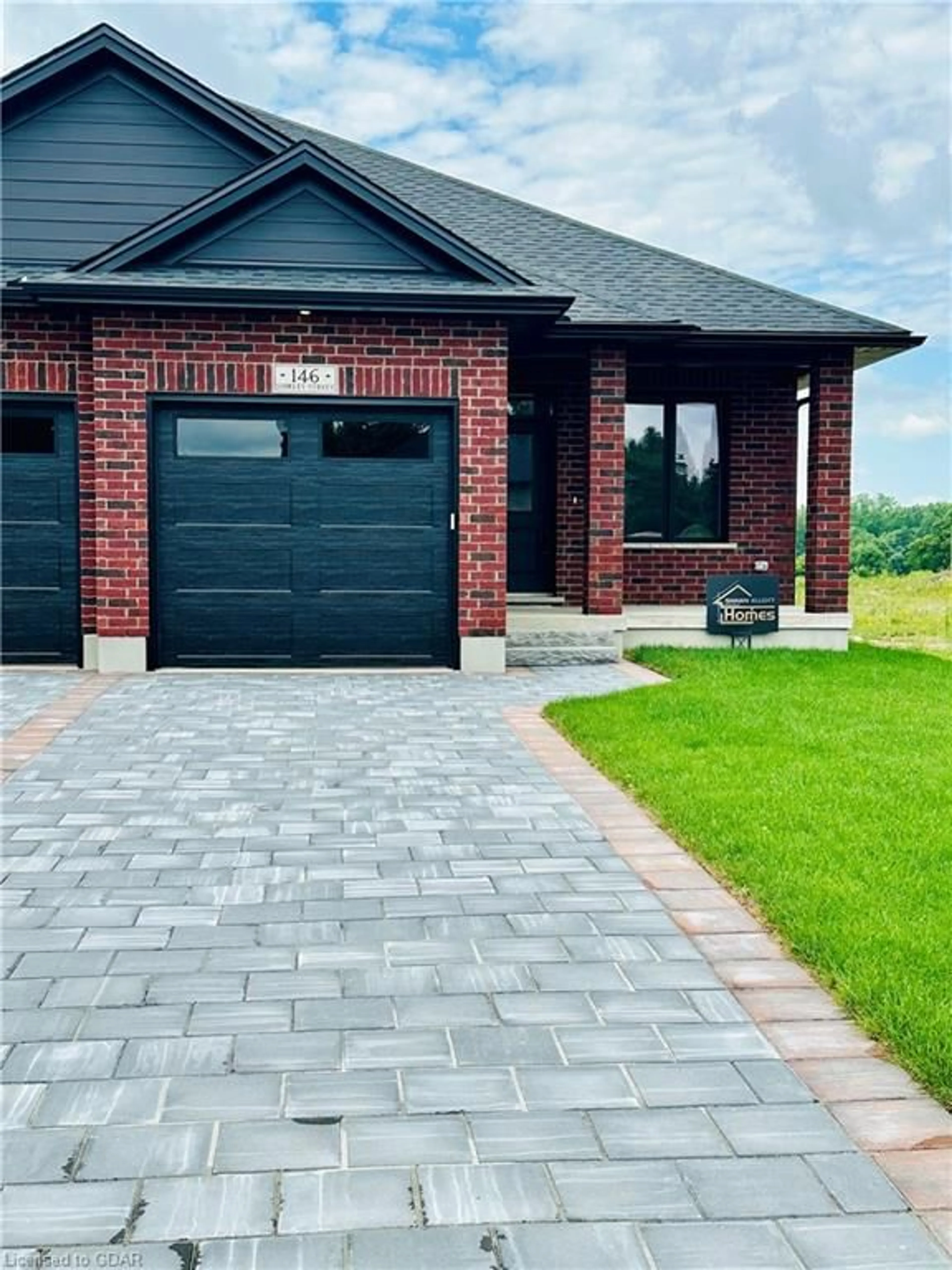 Home with brick exterior material for 146 Shirley St, Thorndale Ontario N0M 2P0