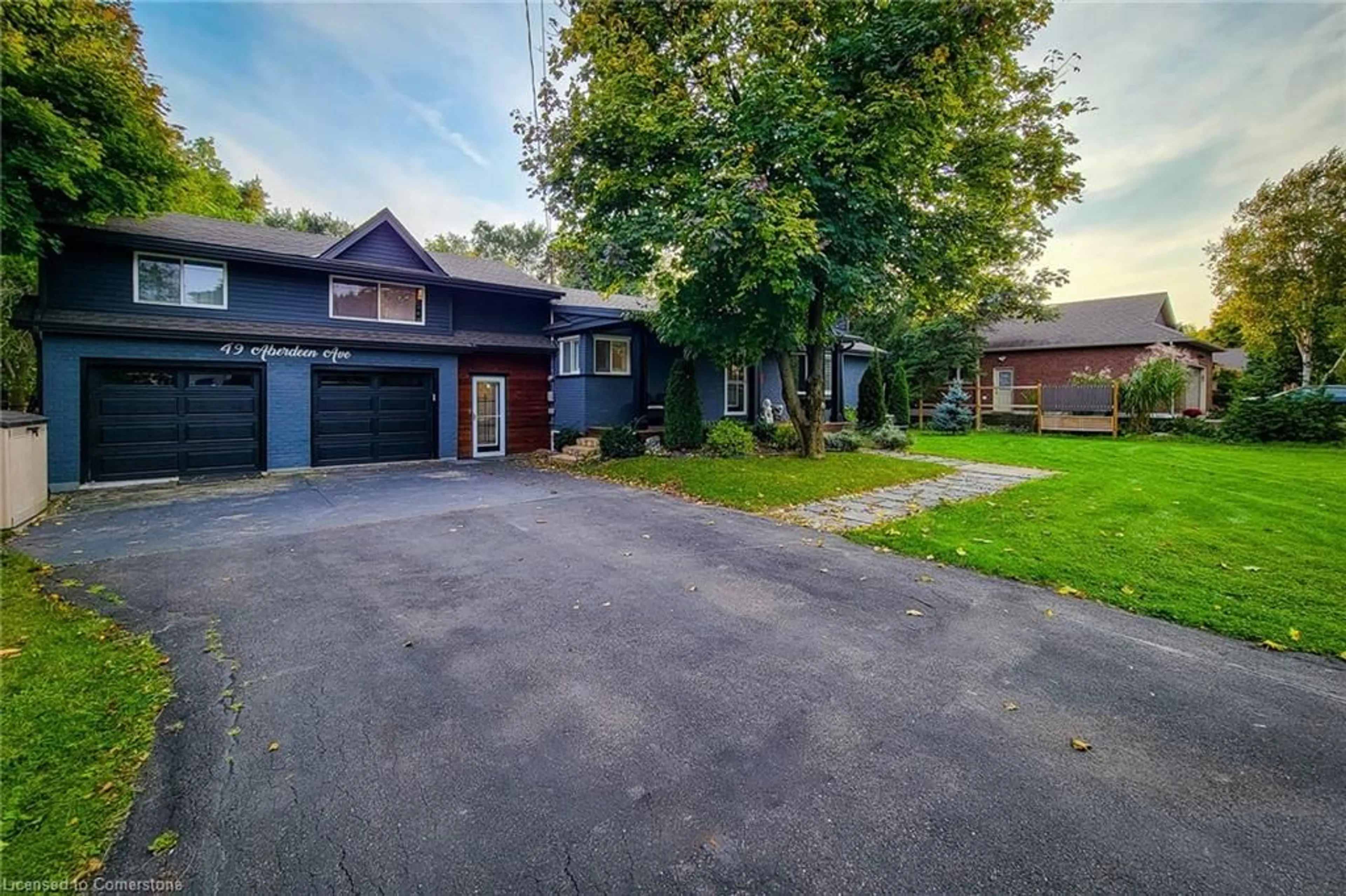 Frontside or backside of a home, the street view for 49 Aberdeen Ave, Mount Hope Ontario L0R 1W0