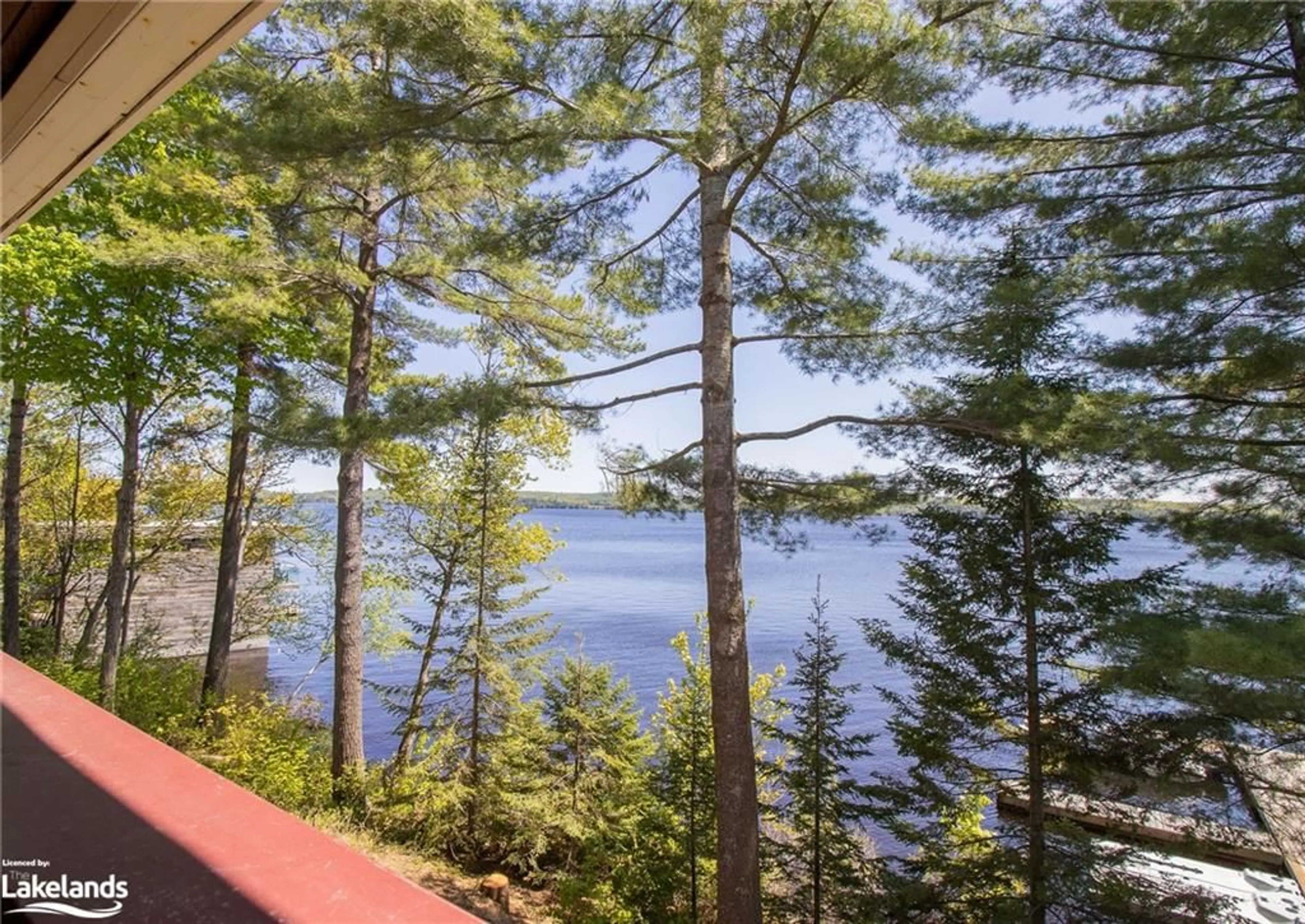 Patio, lake for 10 Coveside Dr #208, Huntsville Ontario P1H 1C3