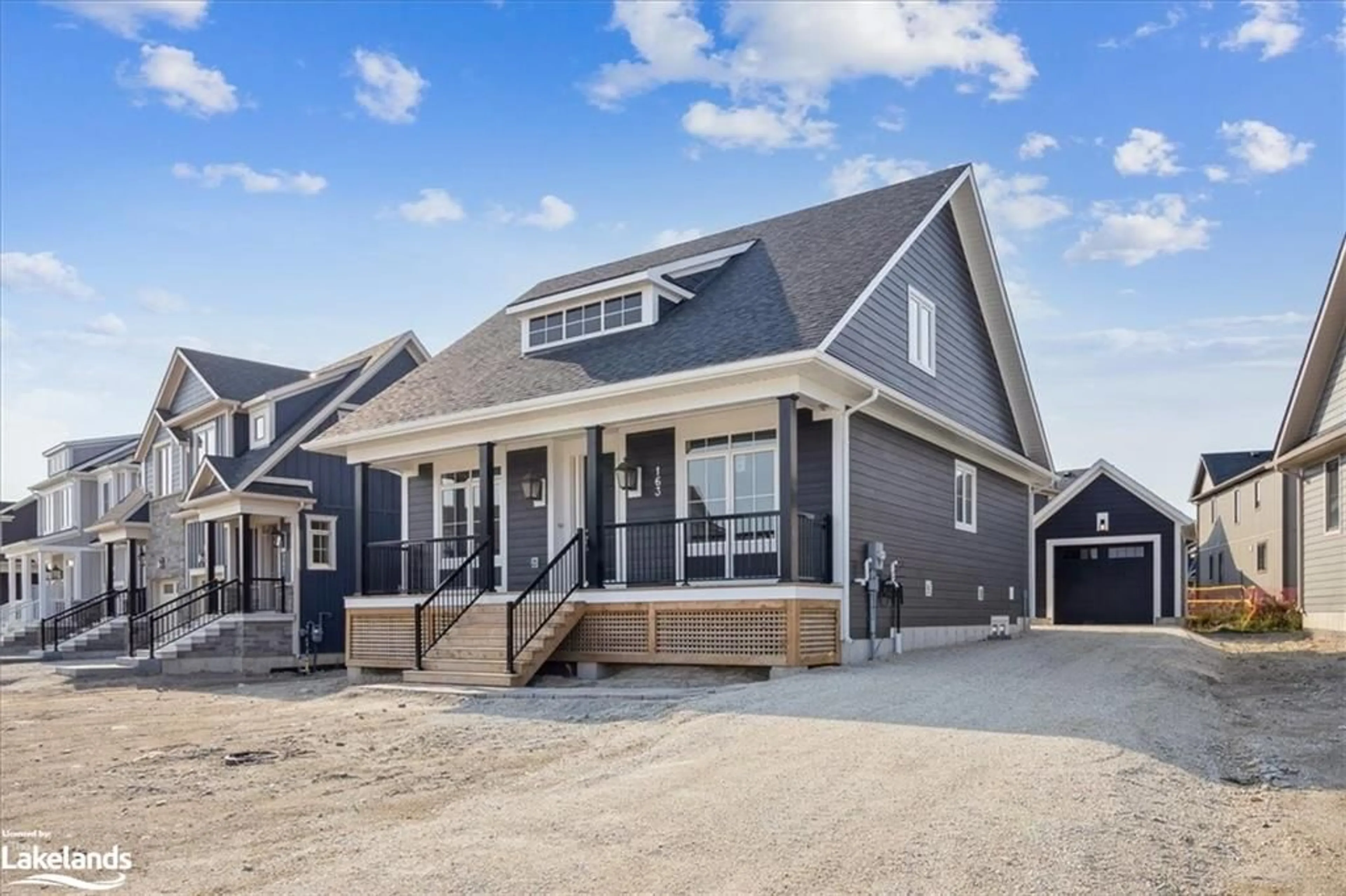 Frontside or backside of a home, cottage for 163 Sugar Maple St, The Blue Mountains Ontario L9Y 0Z3