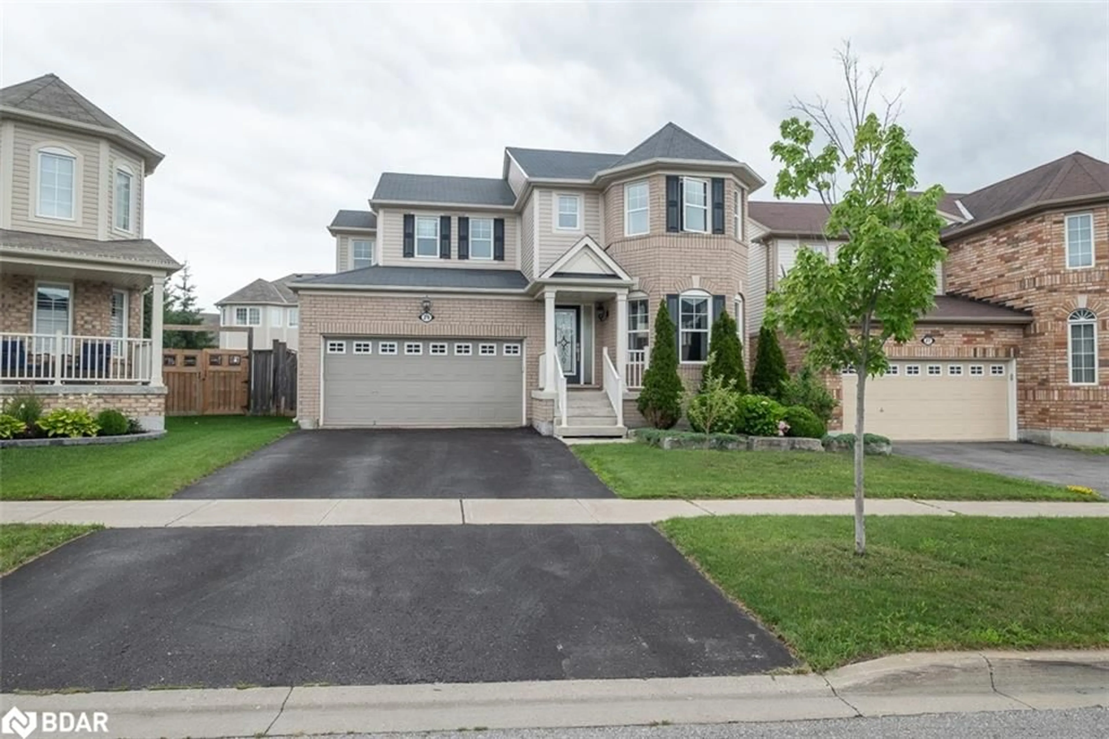 Frontside or backside of a home, the street view for 29 Ferris Lane, Alliston Ontario L9R 0H9