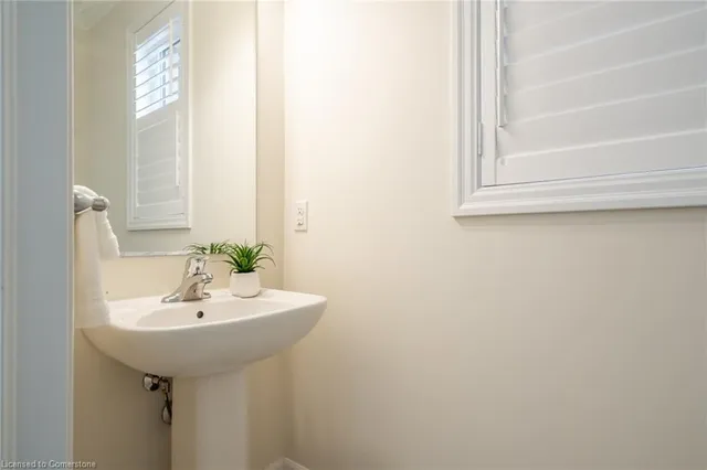 Additional property image - 31 Forest Ridge Ave