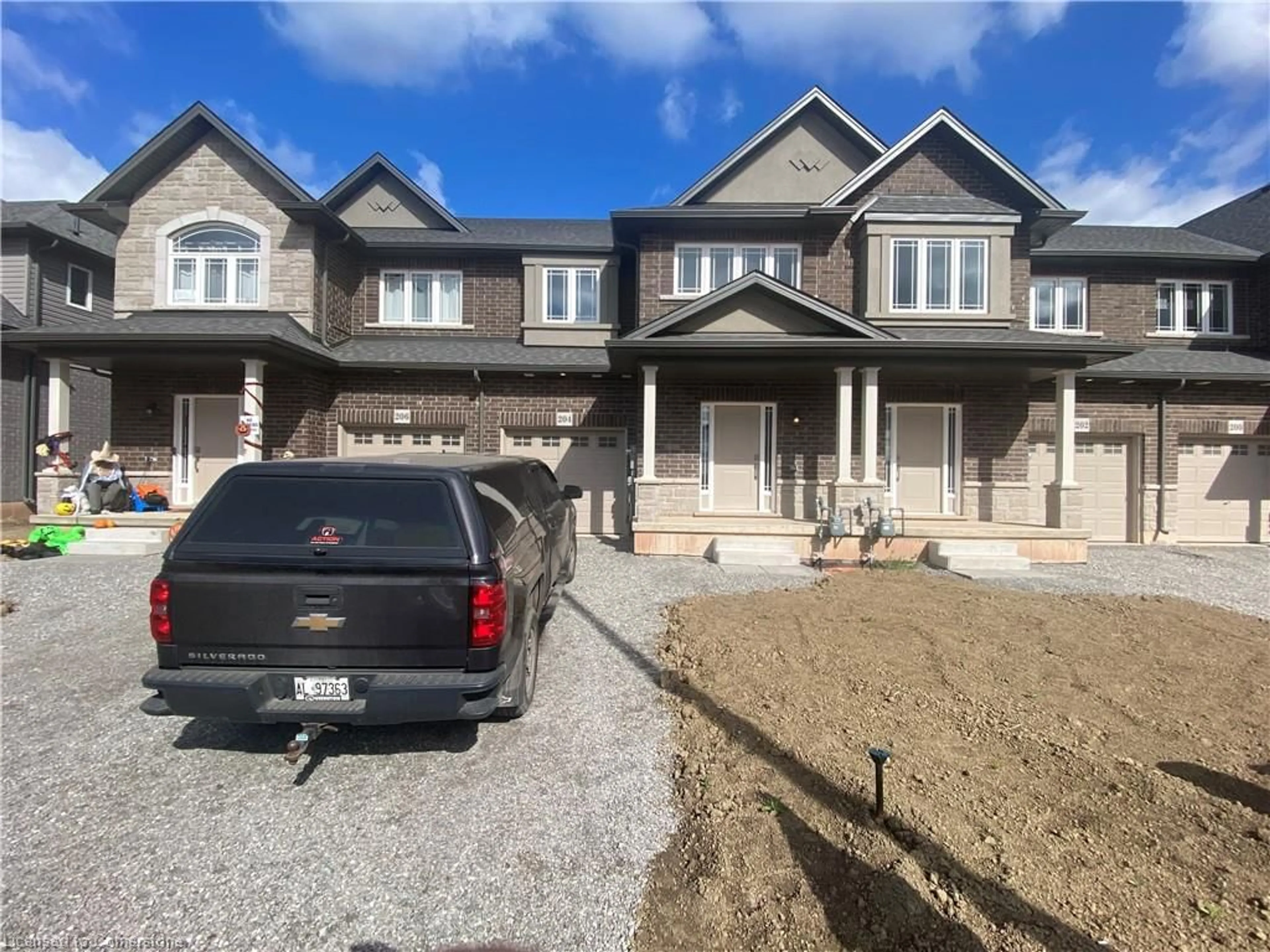 Frontside or backside of a home, the street view for 204 Rockledge Dr, Hannon Ontario L0R 1P0