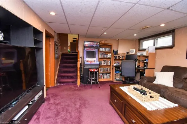 Additional property image - 20 Northgate Dr