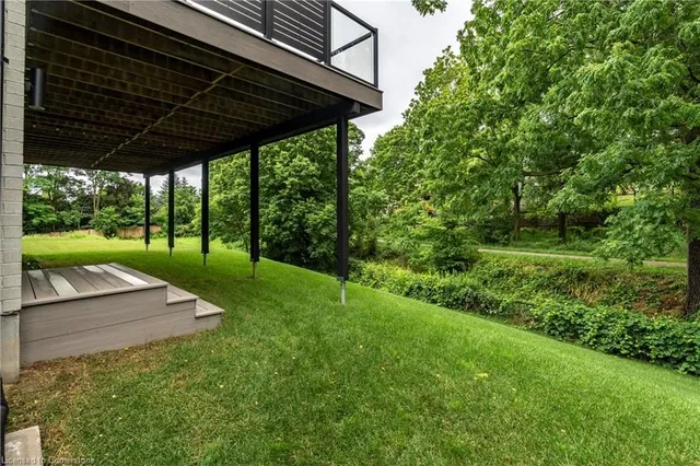 Additional property image - 955 Stonecliffe Walk
