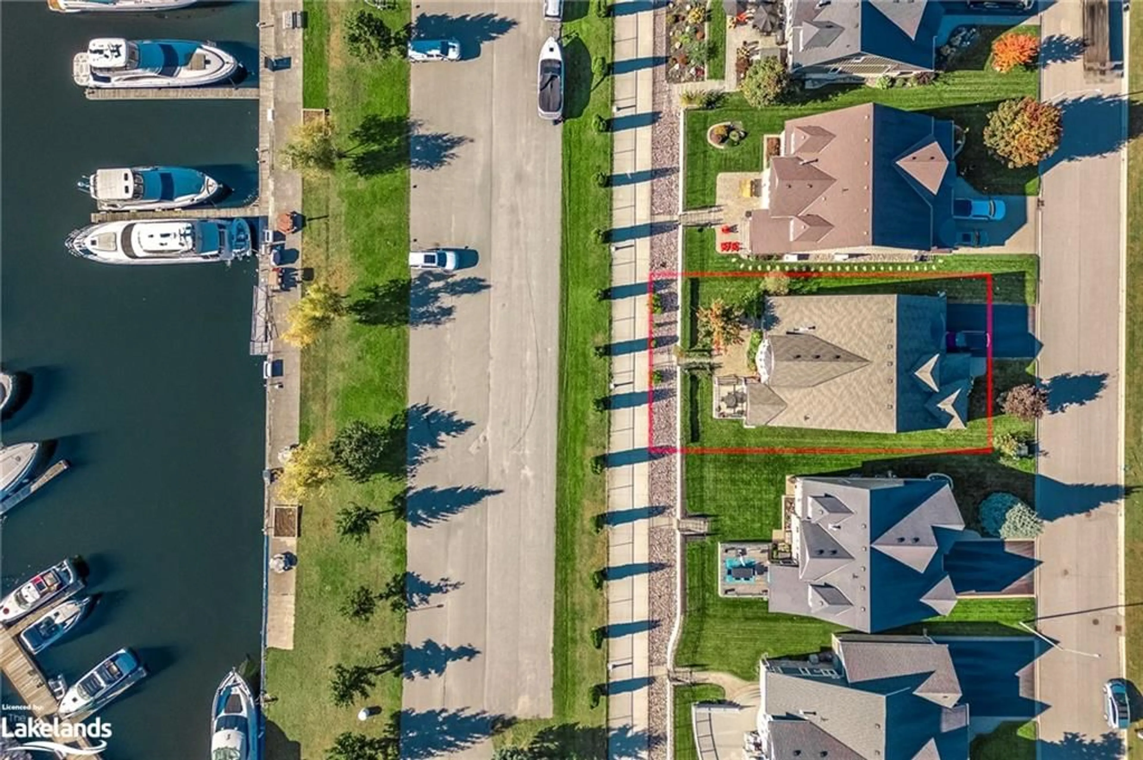 A pic from exterior of the house or condo, the street view for 481 Bayport Blvd, Midland Ontario L4R 0C5