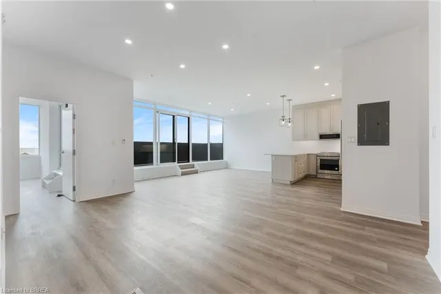 Additional property image - 5 Hamilton St Unit 609