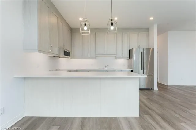 Additional property image - 5 Hamilton St Unit 609