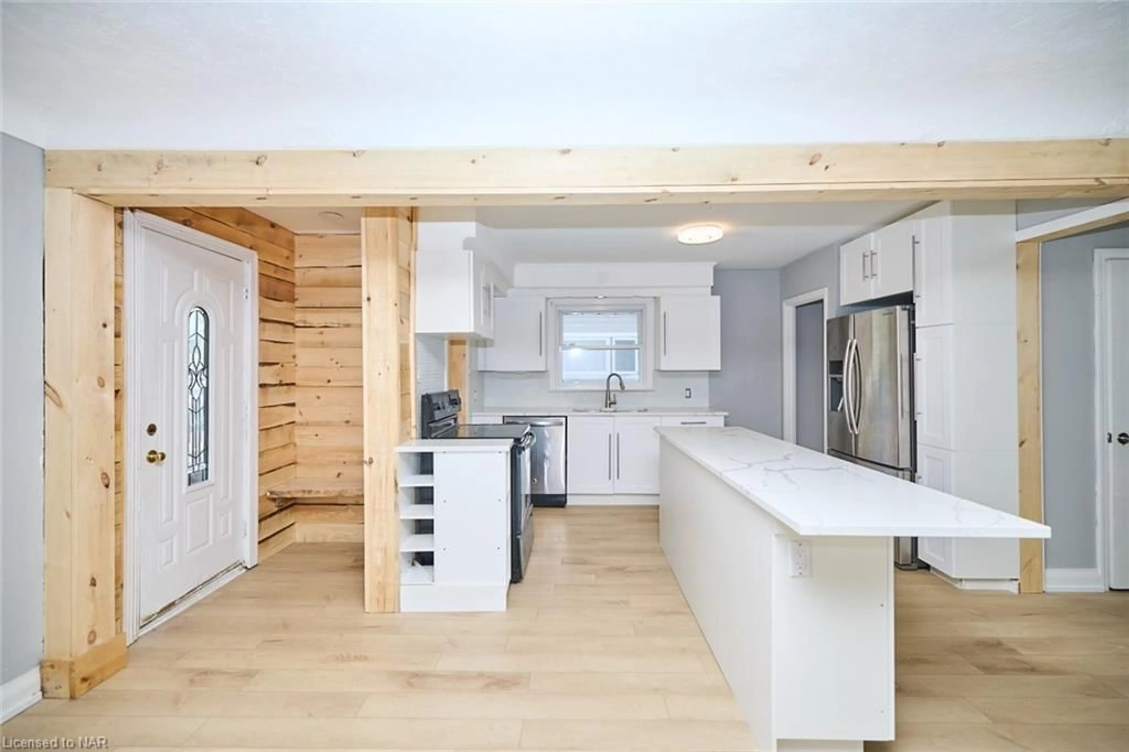 Open concept kitchen for 12 Cliff Rd, St. Catharines Ontario L2R 3W1