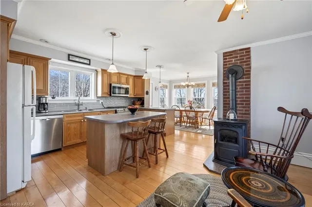 1622 County Road 5, Greater Napanee 3