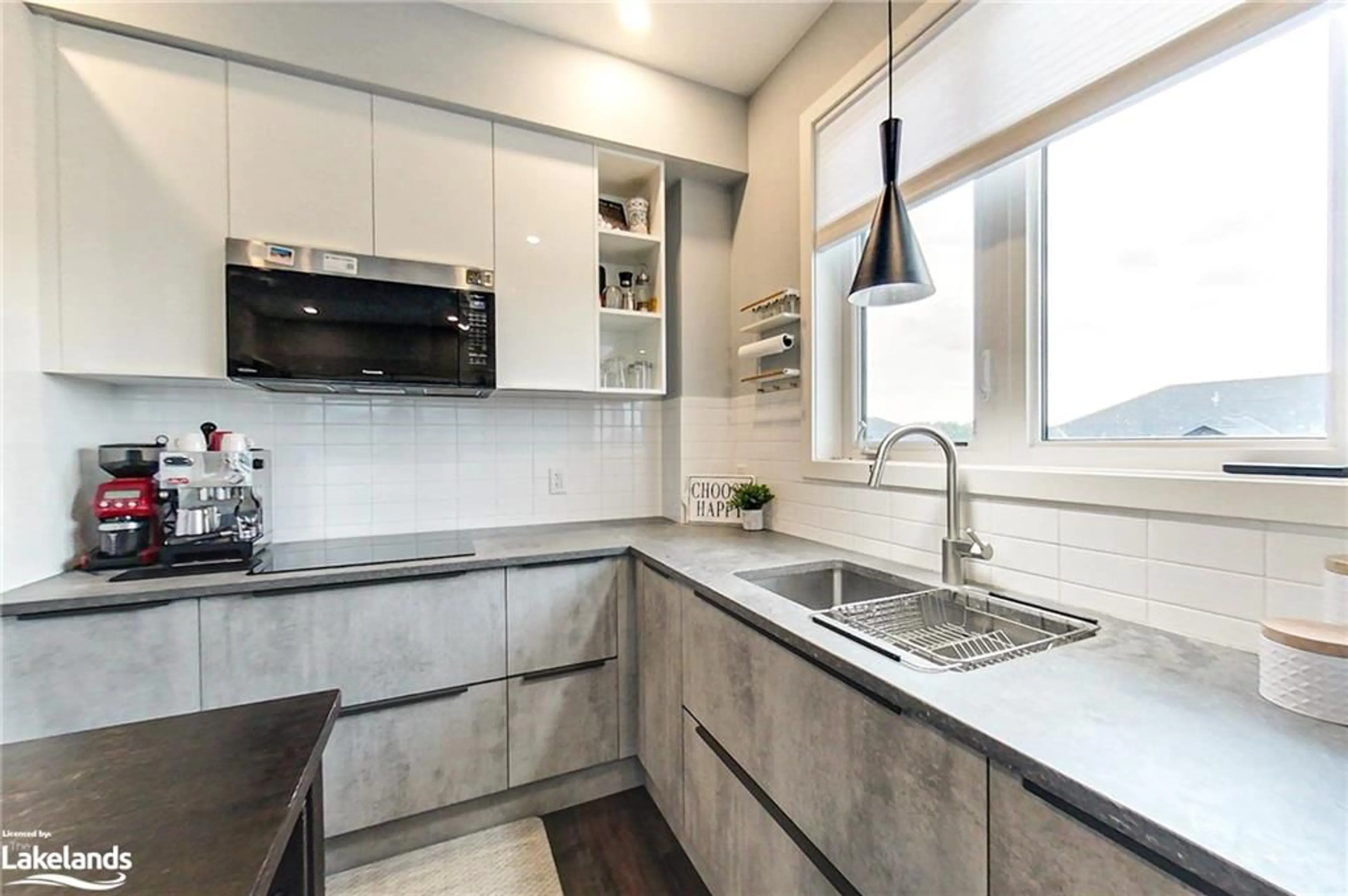 Contemporary kitchen, cement floor, cottage for 10 Beausoleil Lane #301, The Blue Mountains Ontario L9Y 2X5