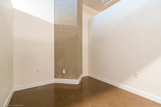 Additional property image - 66 Bay St Unit 613