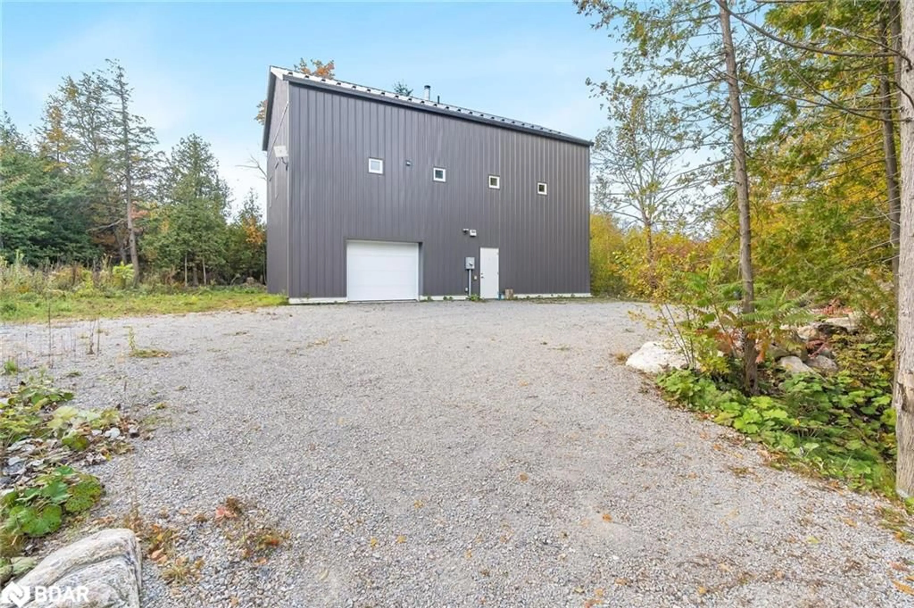 Shed for 2576 Champlain Rd, Tiny Ontario L9M 0C9