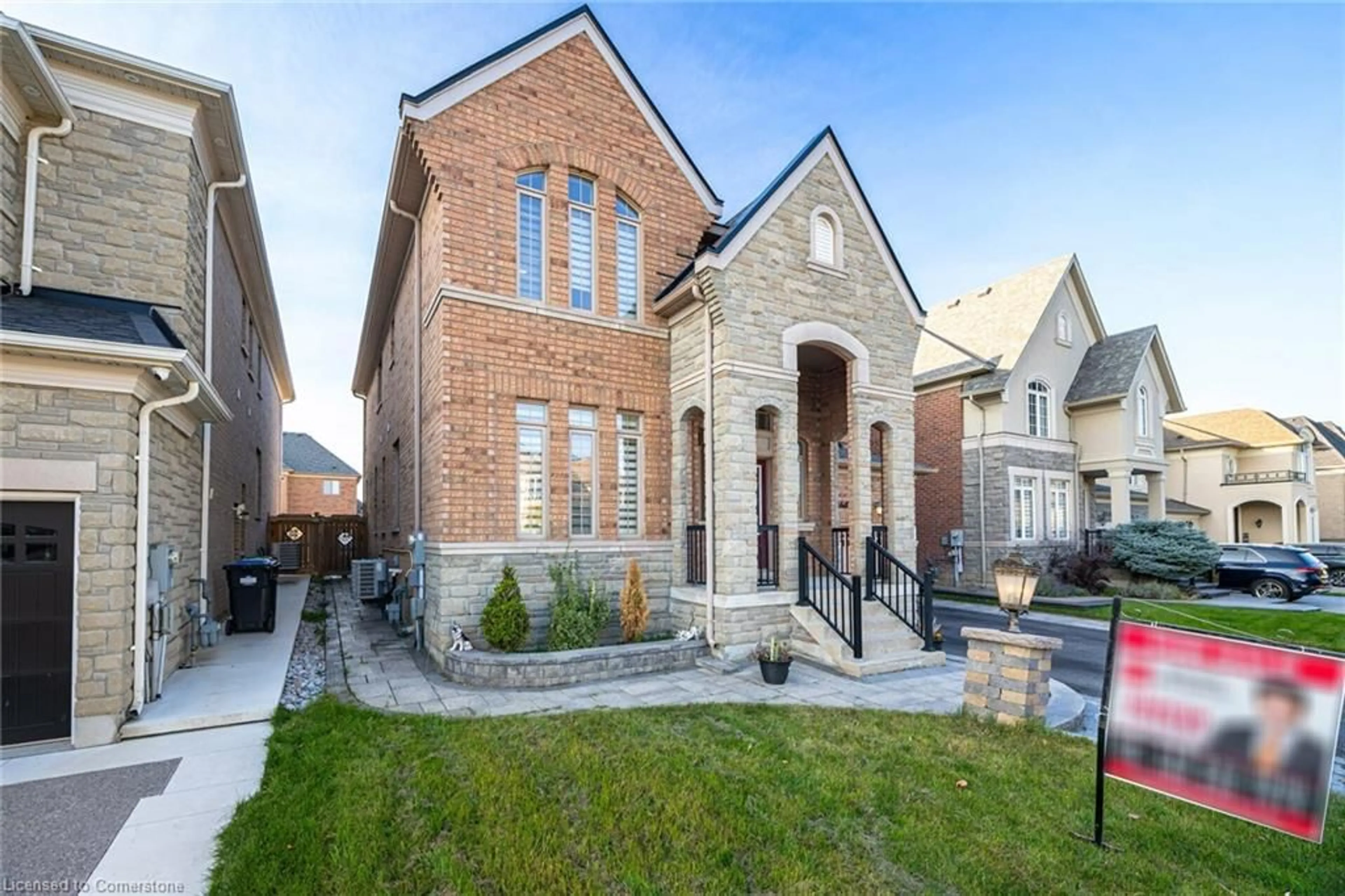 Home with brick exterior material for 170 Pannahill Dr, Peel Ontario L6P 3T5