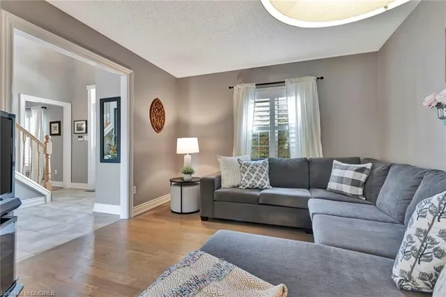 Additional property image - 1 Woodspring Crt Unit 23
