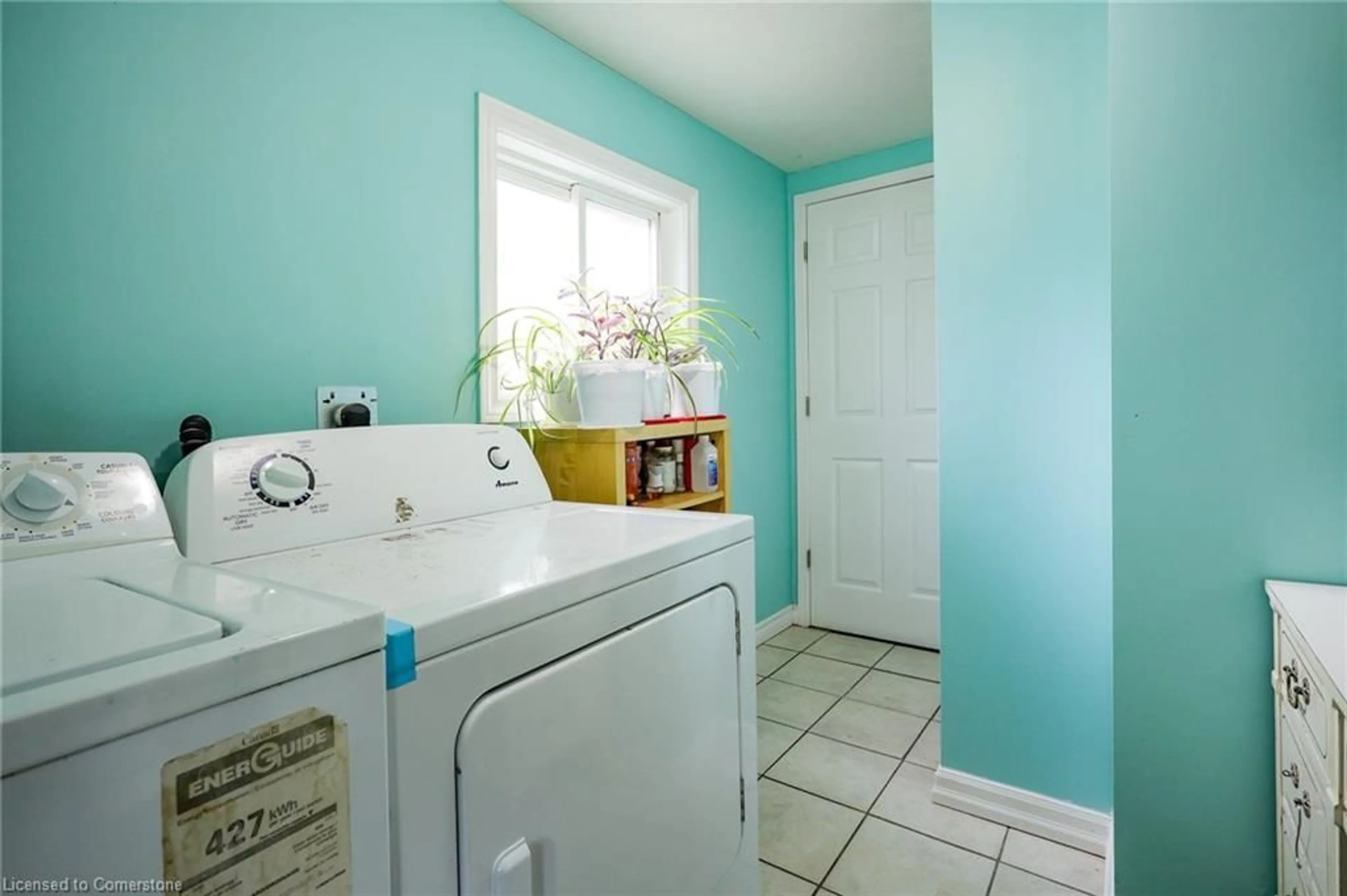 Laundry room for 9 Bloomingdale Rd, Kitchener Ontario N2K 1A3