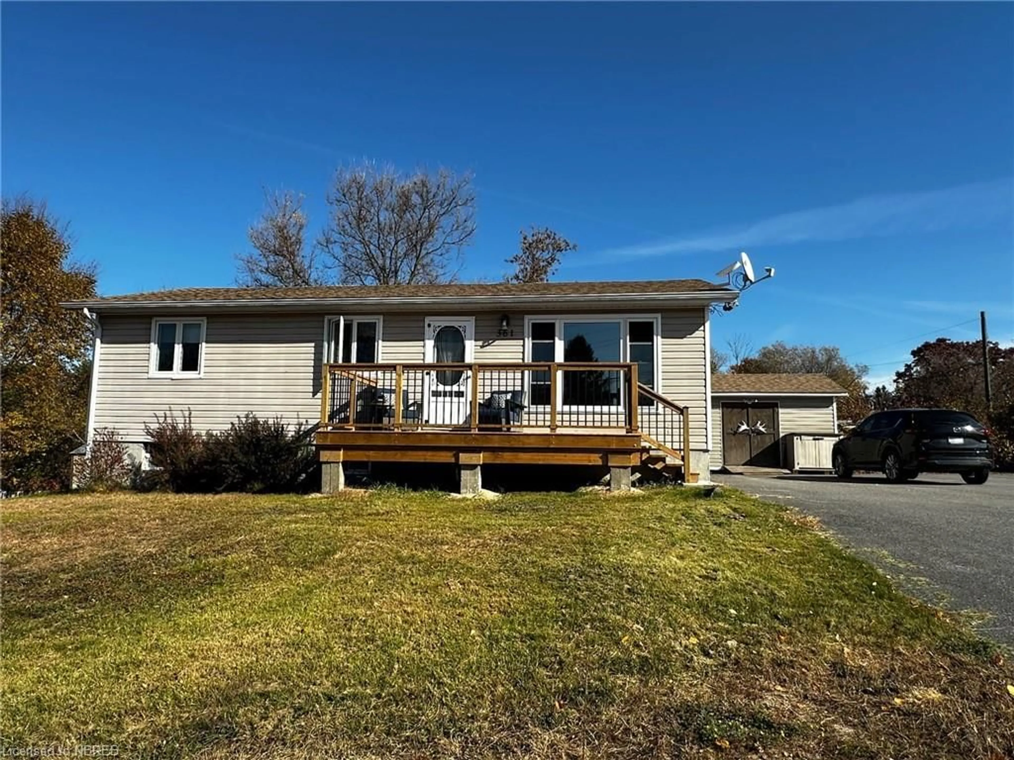 Frontside or backside of a home, cottage for 361 Louis St, Mattawa Ontario P0H 1V0