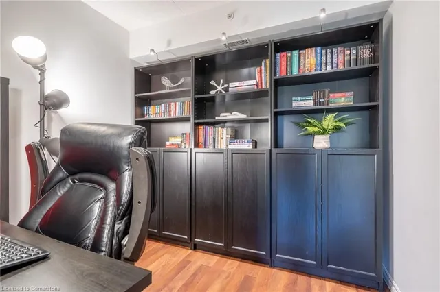 Additional property image - 4015 Kilmer Dr Unit 308