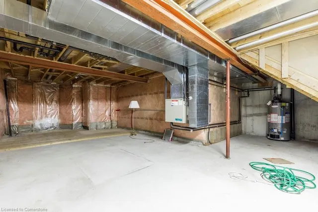 Additional property image - 60 Dundas St Unit 15