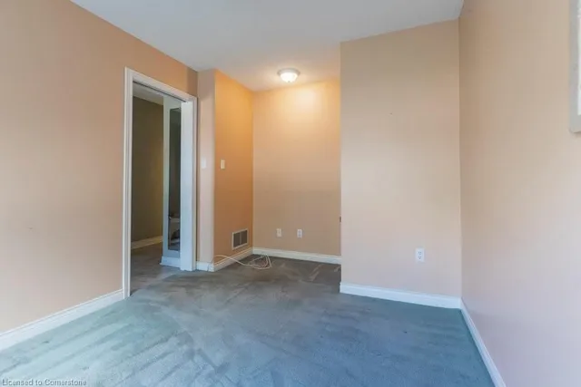 Additional property image - 60 Dundas St Unit 15