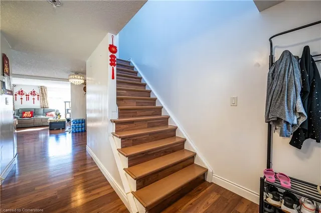 Additional property image - 39 Dahlia St