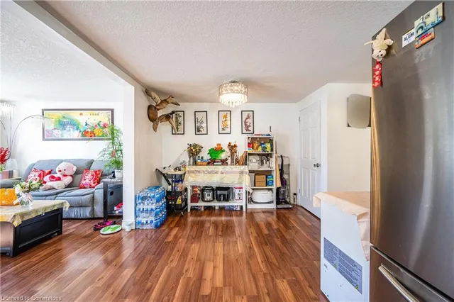 Additional property image - 39 Dahlia St