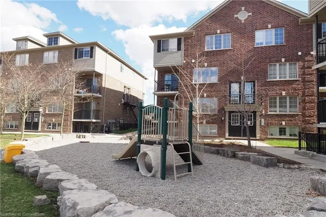 Additional property image - 950 Highland Rd Unit 15