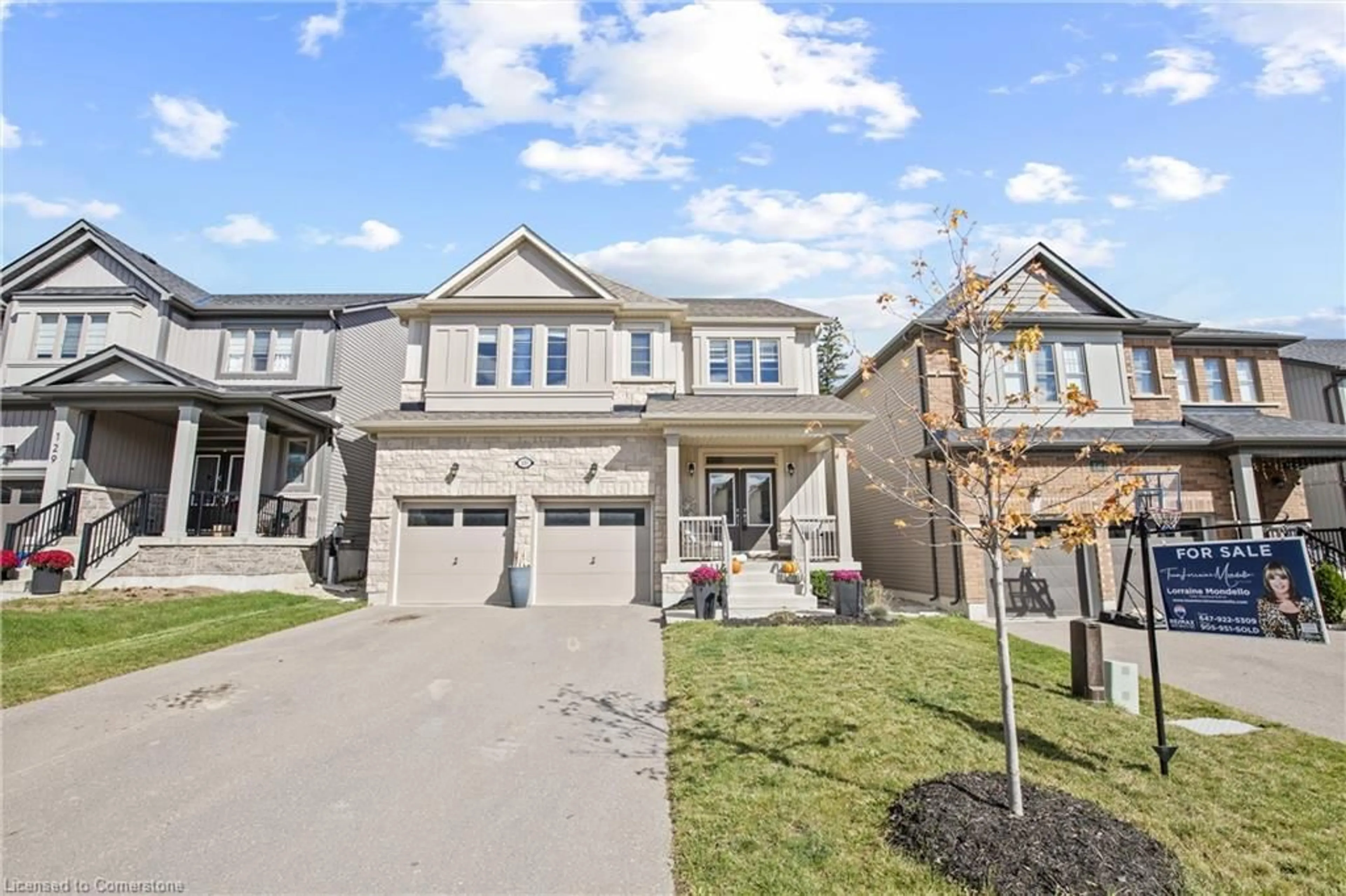 Frontside or backside of a home, the street view for 133 Mcfarlane Cres, Fergus Ontario N2M 0G5