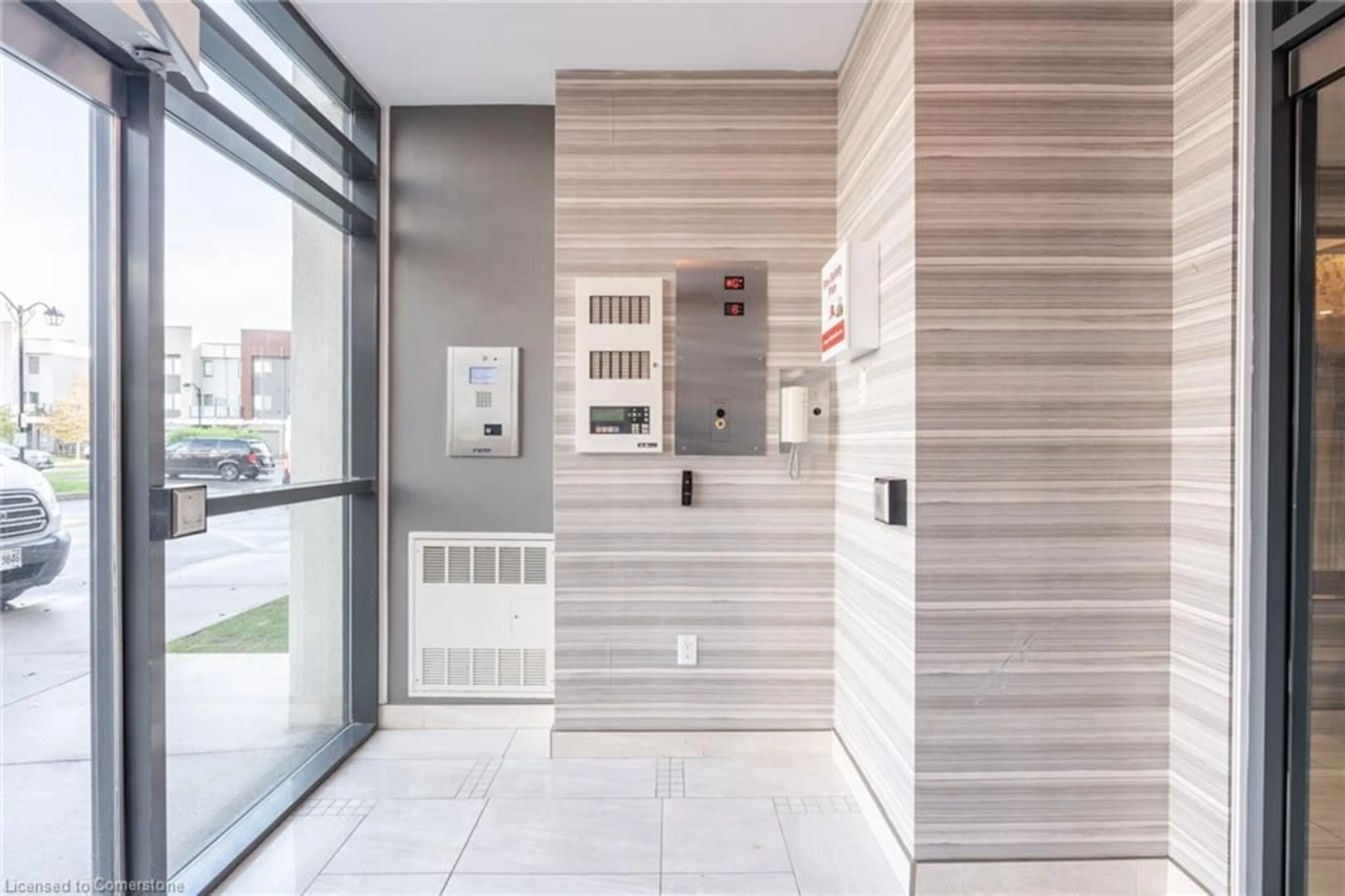 Contemporary bathroom, ceramic floors for 125 Shoreview Pl #509, Stoney Creek Ontario L8E 0K3