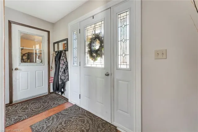 37 Miller Cres, Simcoe 4