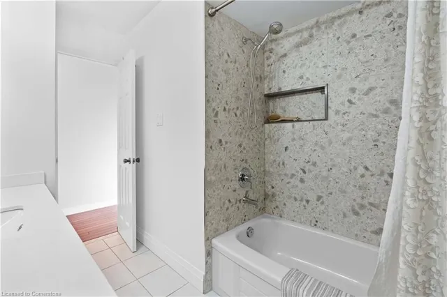 Additional property image - 129 Valonia Dr