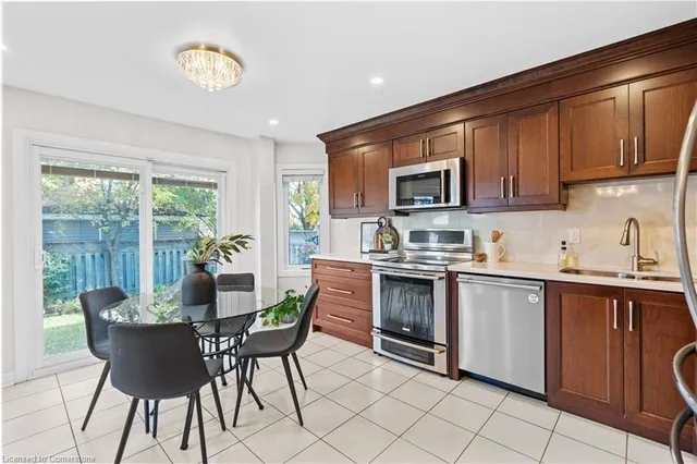 Additional property image - 129 Valonia Dr