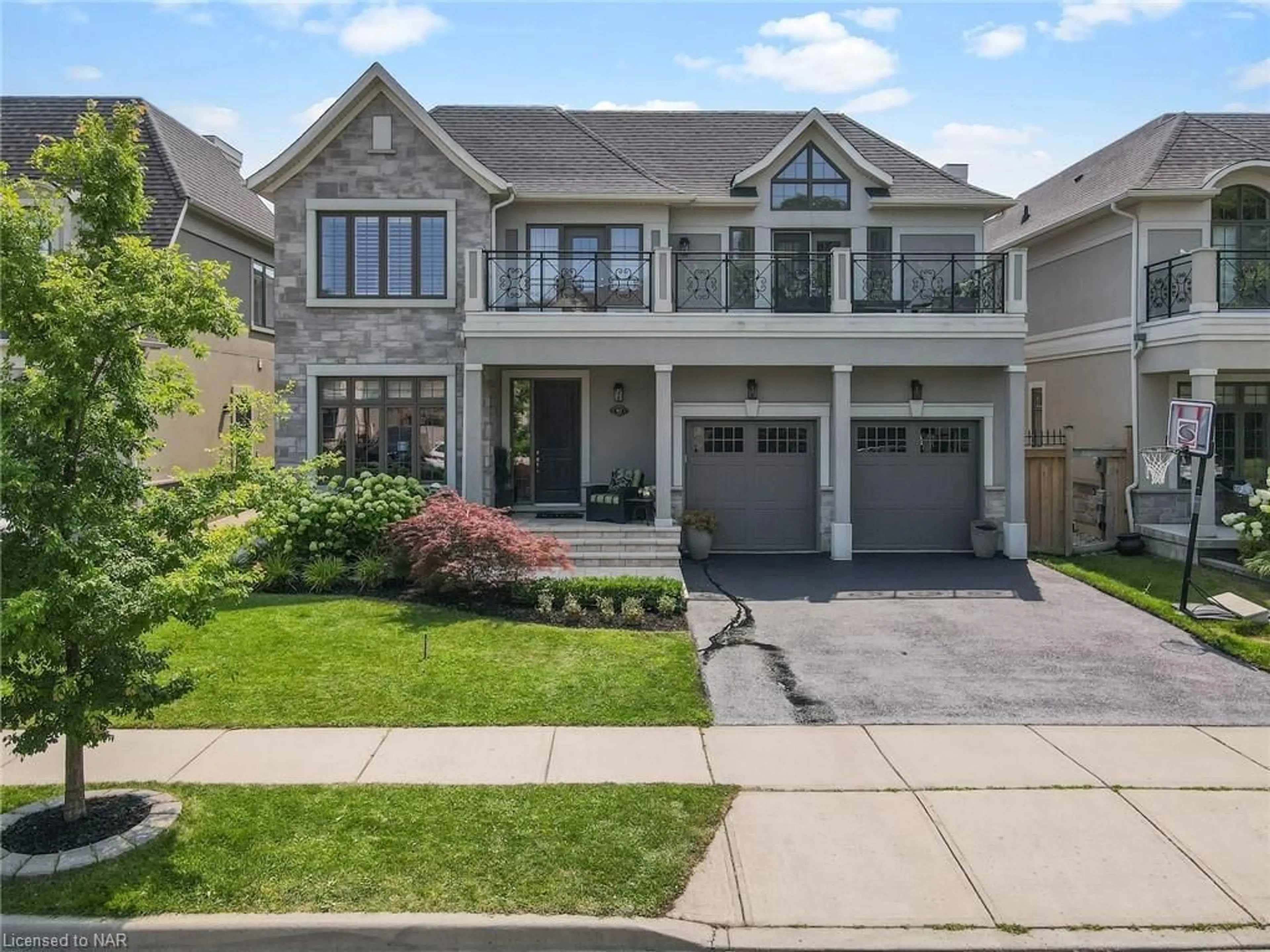 Frontside or backside of a home, the street view for 93 Copes Lane, Stoney Creek Ontario L8E 0B5