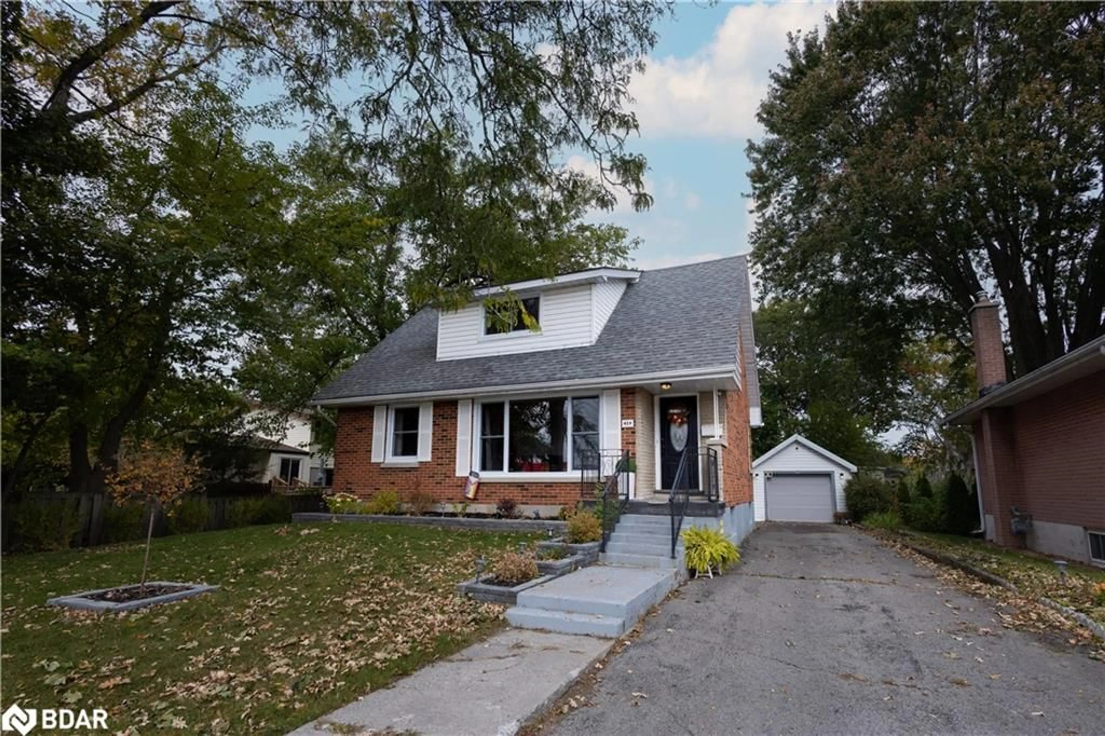 Home with brick exterior material for 484 Bridge St, Belleville Ontario K8N 1R4