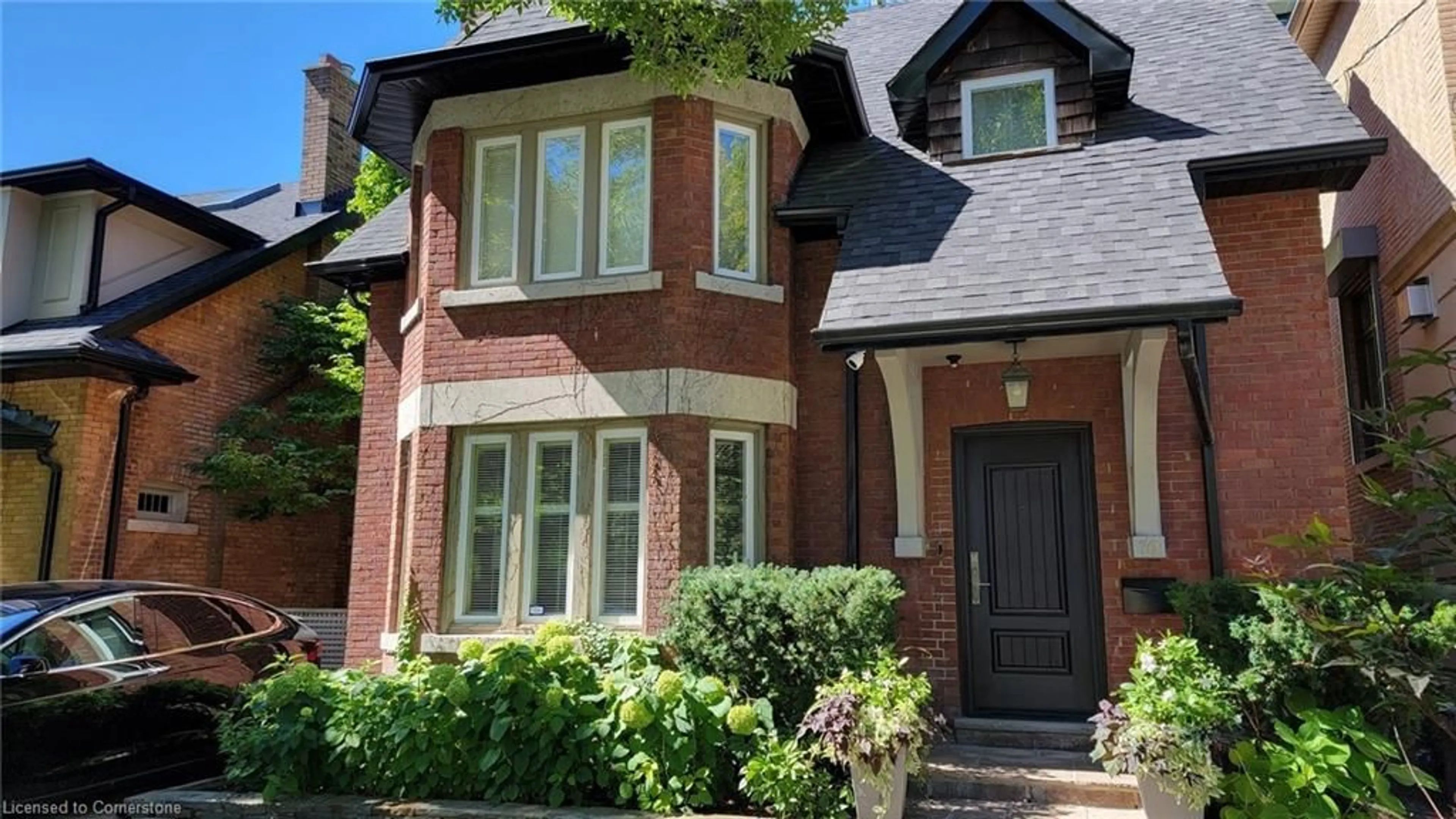 Home with brick exterior material for 70 Oriole Rd, Toronto Ontario M4V 2G1