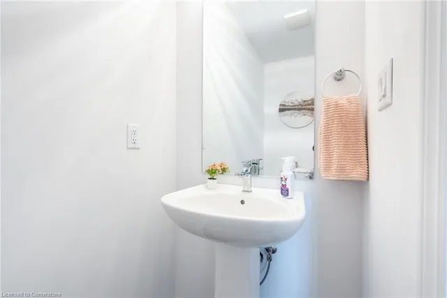Additional property image - 61 Soho Street St Unit 68