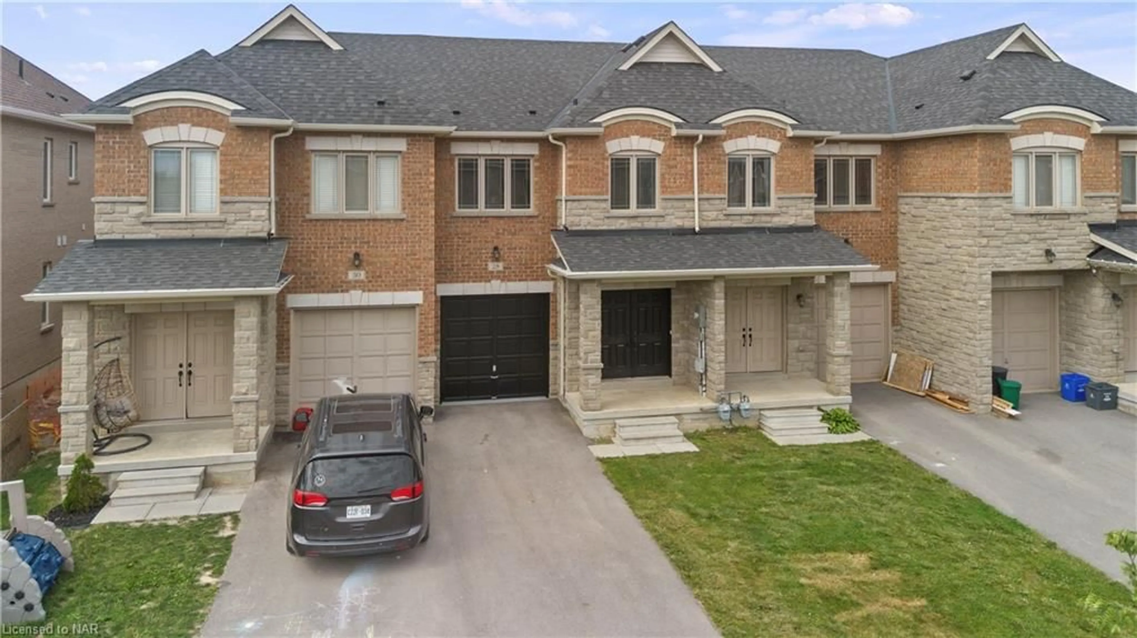 A pic from exterior of the house or condo, the street view for 28 Bruton St, Thorold Ontario L2V 0J6