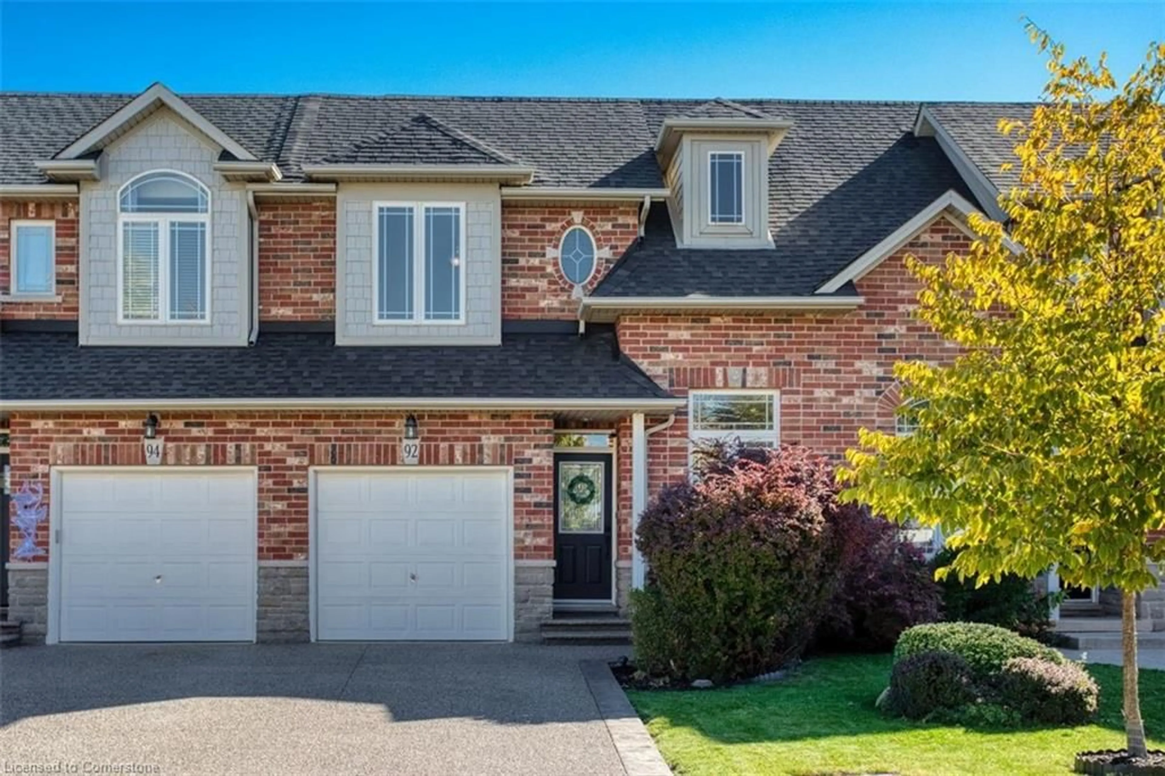 Home with brick exterior material for 92 Benziger Lane, Stoney Creek Ontario L8E 6G5