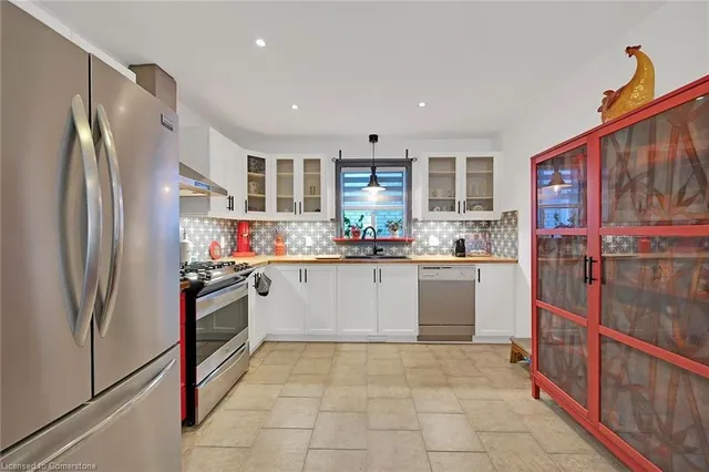 Additional property image - 115 Provident Way