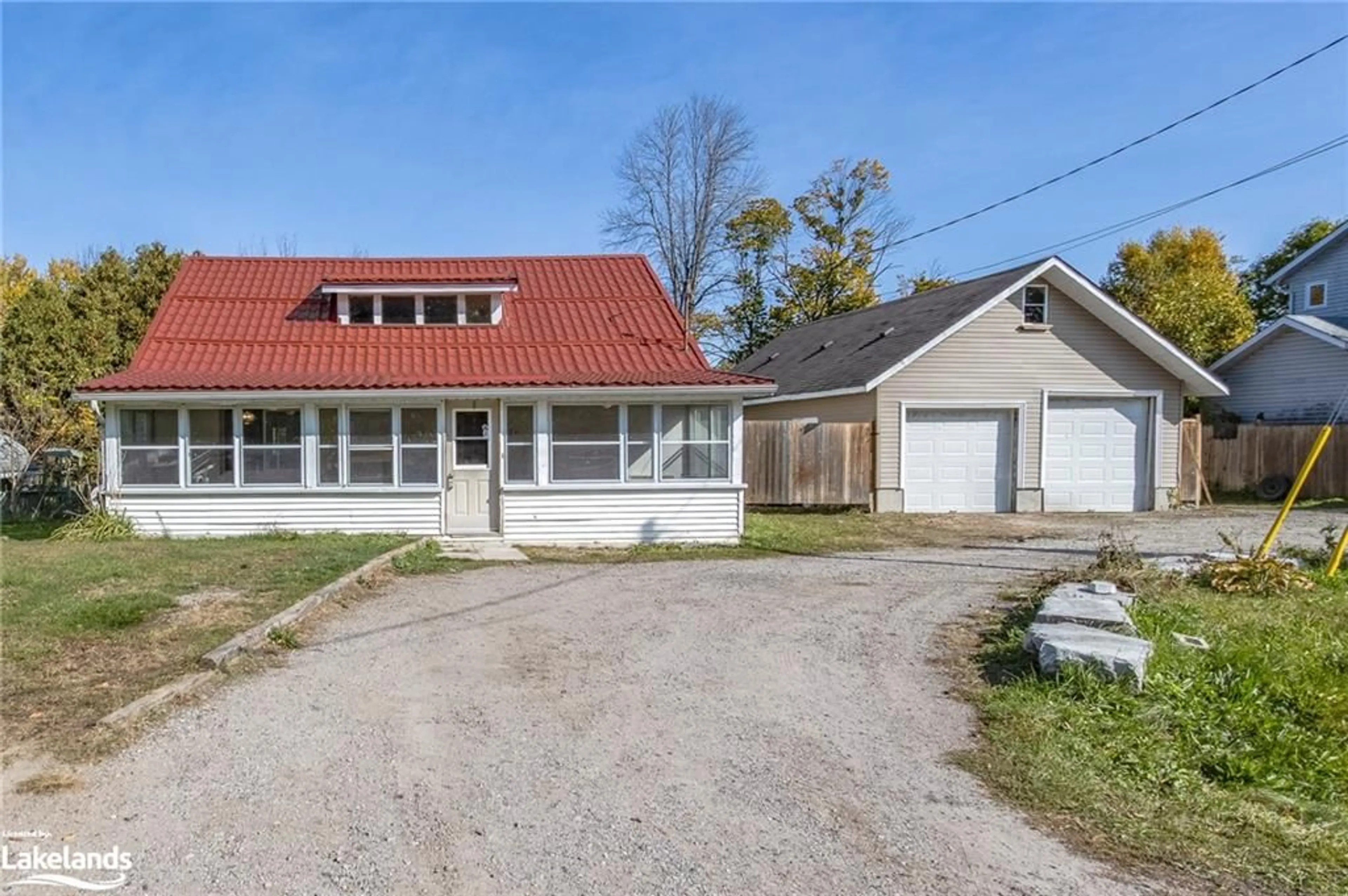 Frontside or backside of a home, cottage for 29 Ash Street, Waubaushene Ontario L0K 2C0